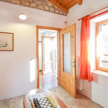 2 Bedroom Lovely In Zorzoi 度假居 Sovramonte