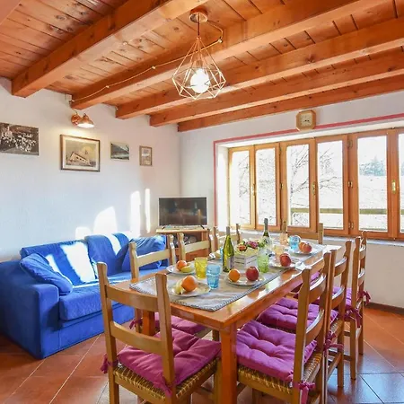 2 Bedroom Lovely In Zorzoi *
